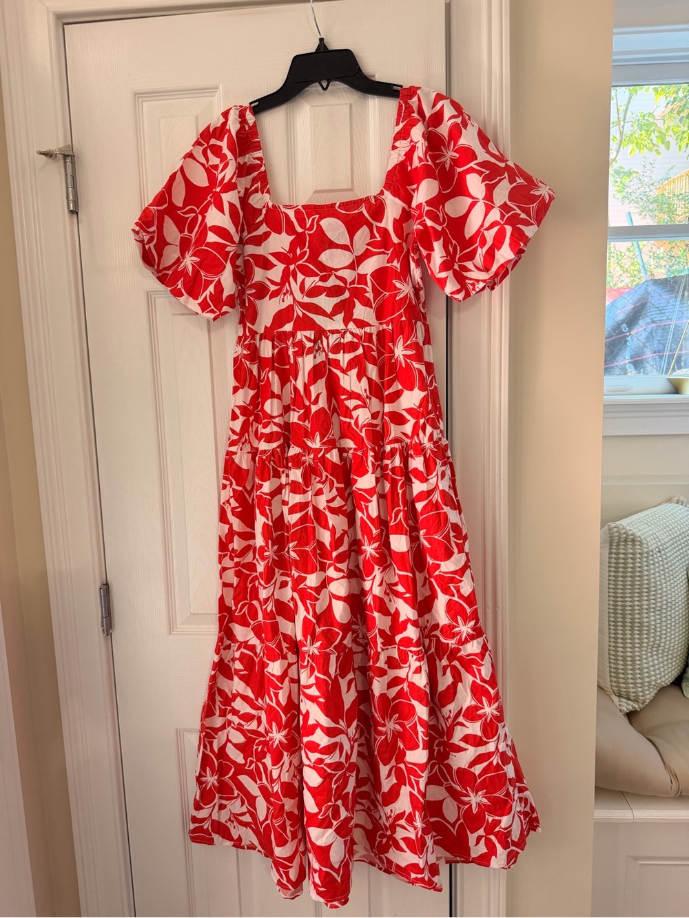 Meadow Rhodes Midi Dress Puff Sleeves Strecth Smocked Red floral